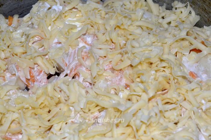 Рыба с картошкой и сыром запекается в духовке 40 минут